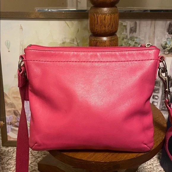 Coach Campbell Pink Leather Crossbody Bag - Picture 4 of 13